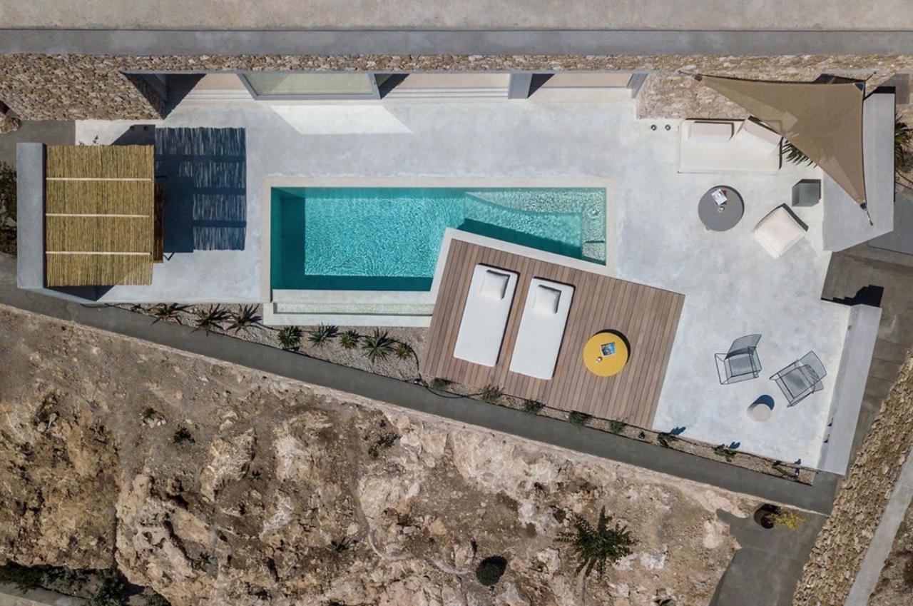 Santorini Heights Apartment *