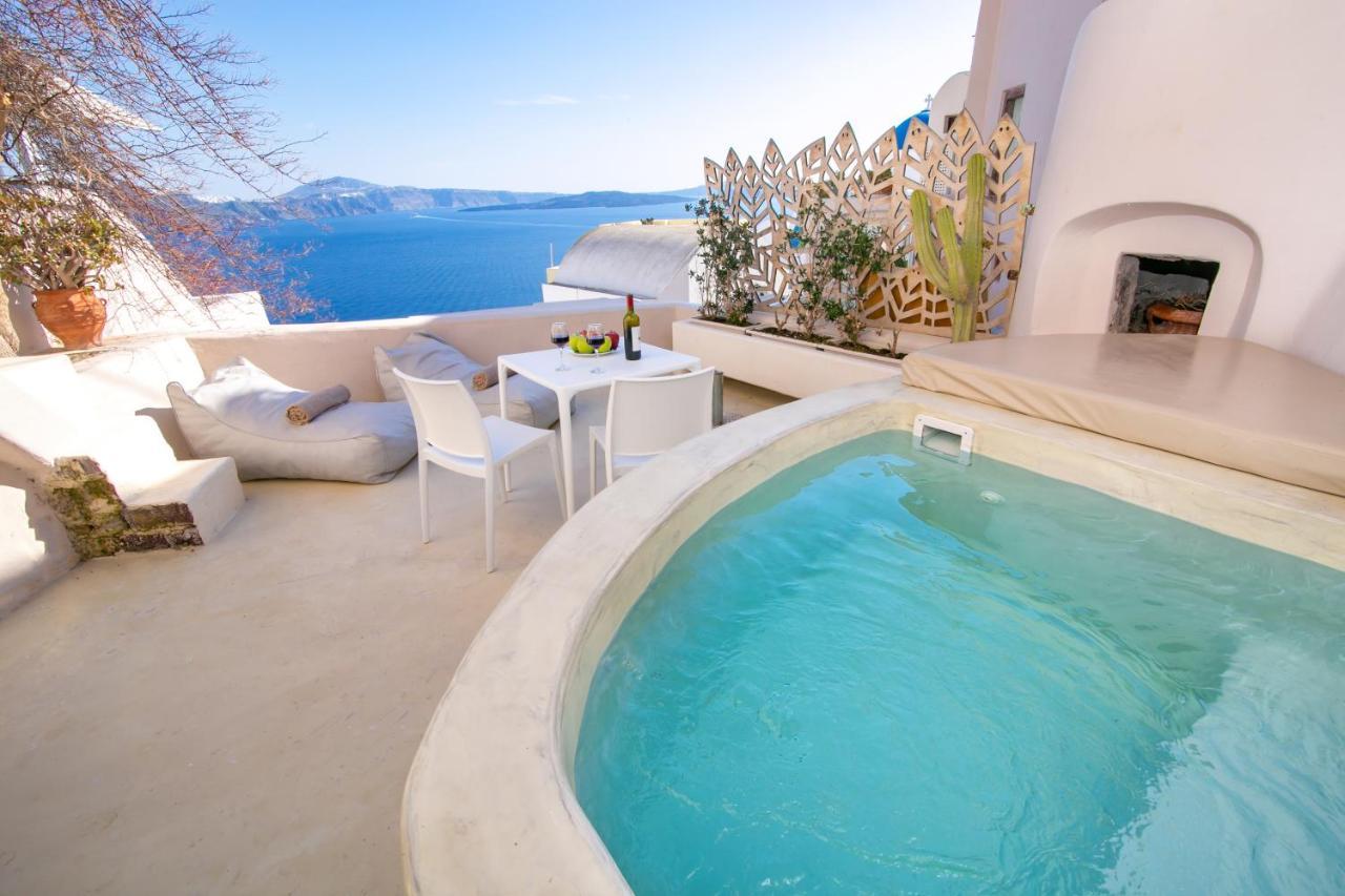 Opsis Cave House Apartment Oia (Santorini)