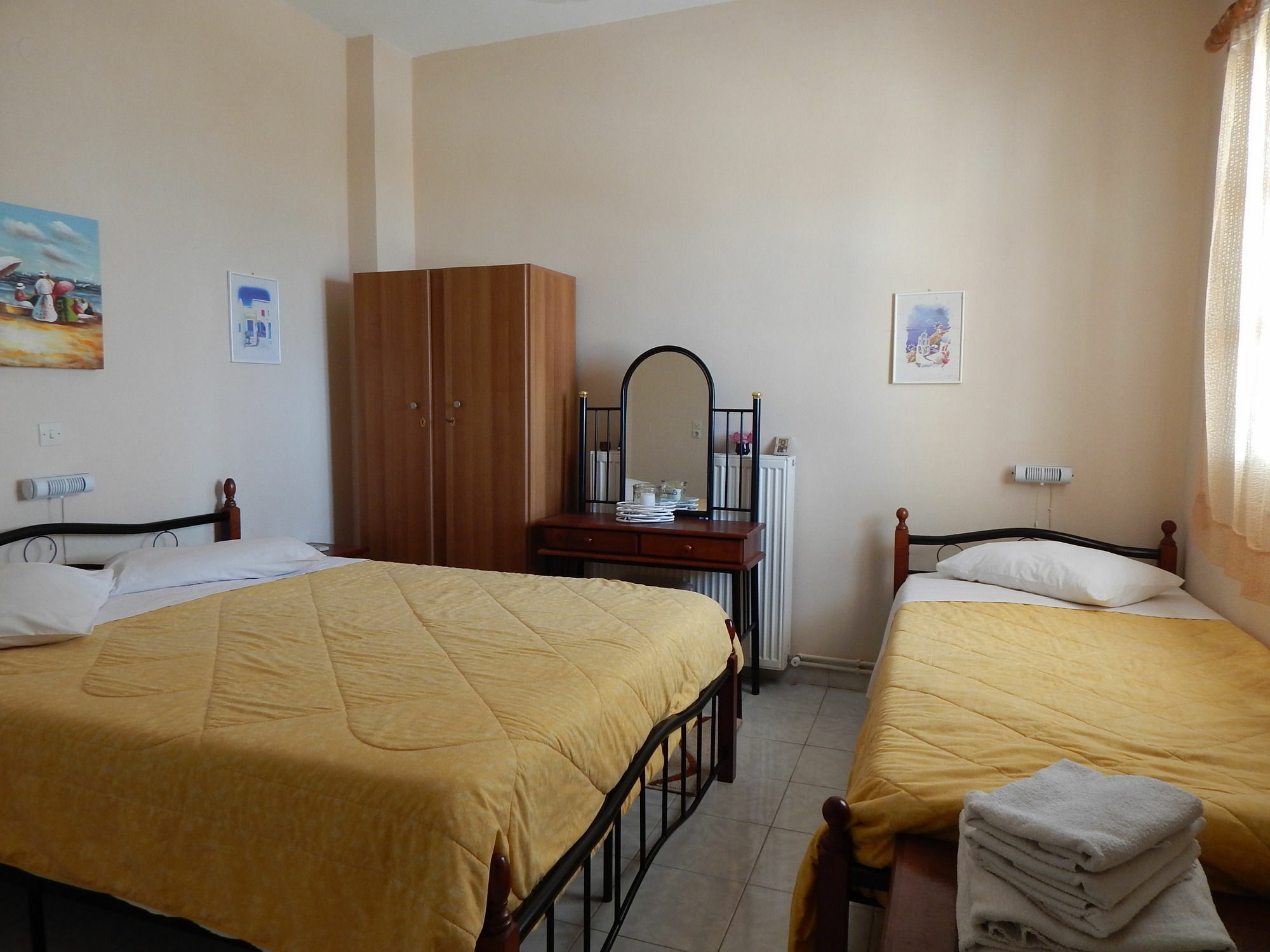 Aegeon Aparthotel Megalochori (Santorini)