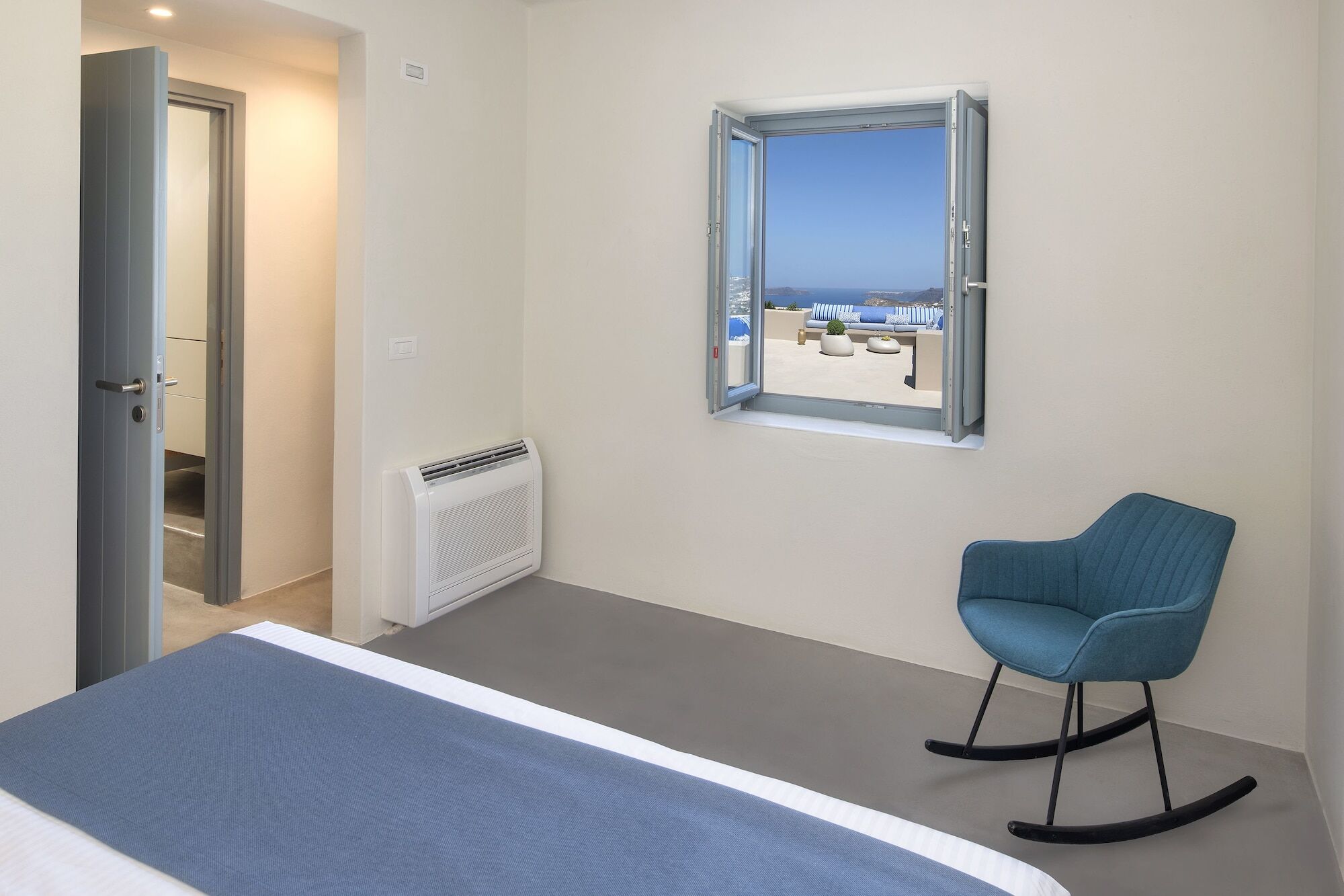 Halcyon Days Aparthotel